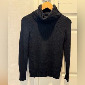 Banana Republic black fine Italian yarn Filpucci women sweater size XS